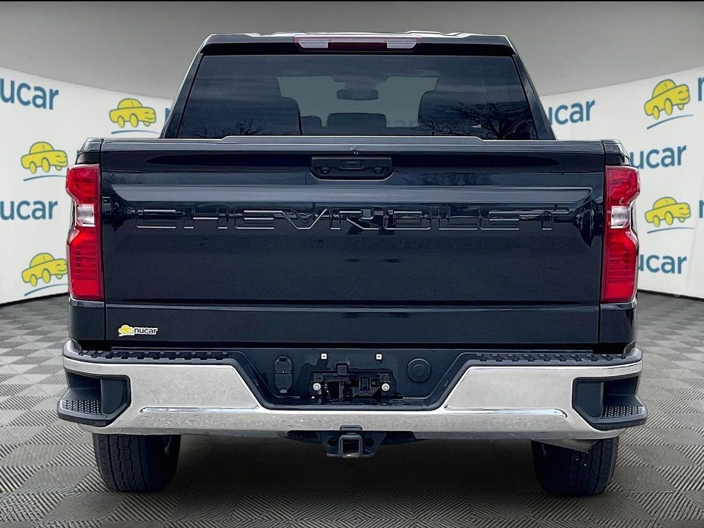 Used 2025 Chevrolet Silverado 1500 LT AWD/4WD image 5