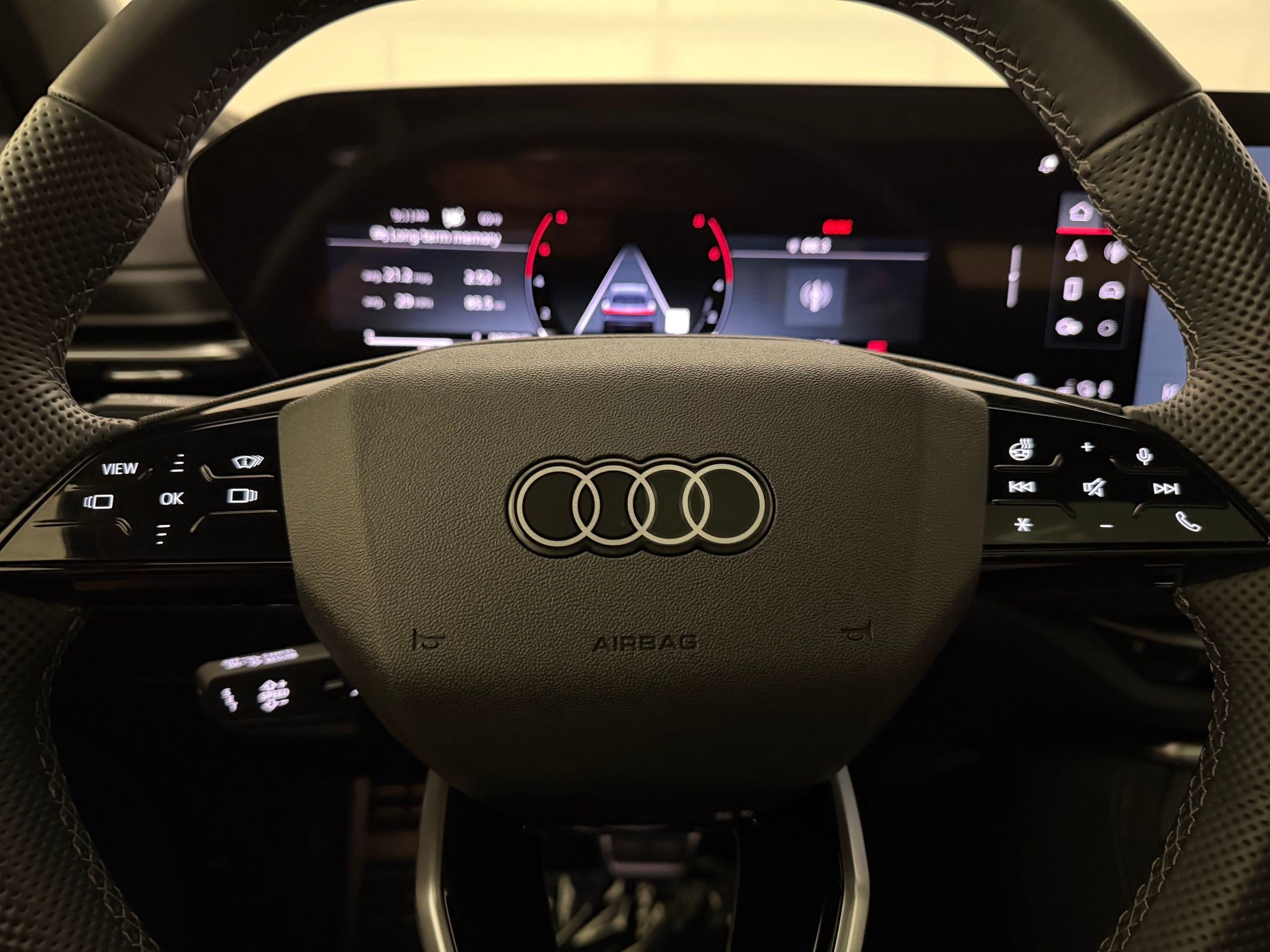 Certified 2025 Audi SQ5 Premium Plus AWD/4WD image 11