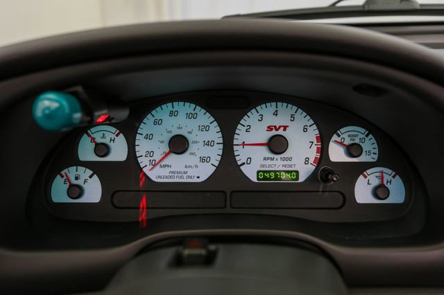 Used 2004 Ford Mustang Cobra RWD image 8