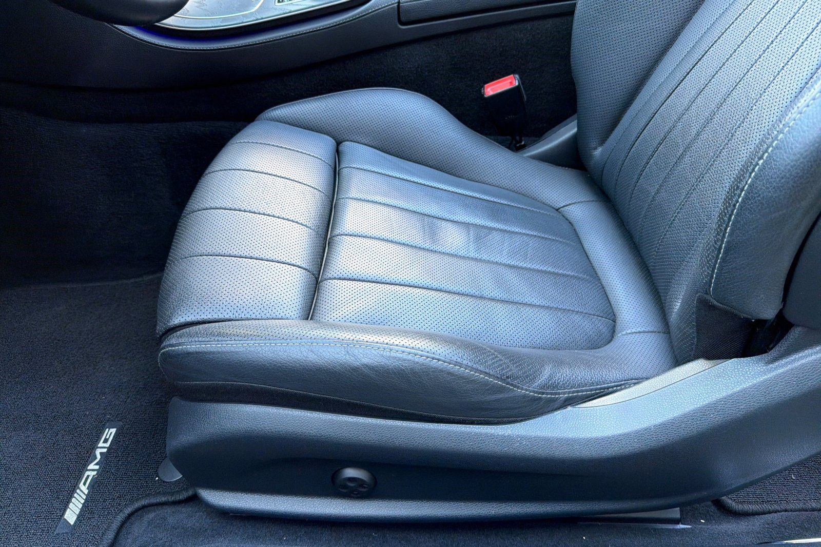 Used 2019 Mercedes-Benz E 450 Cabriolet image 15