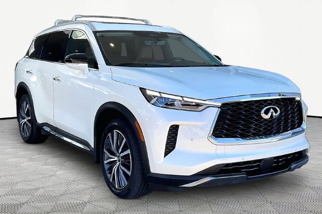 Used 2023 INFINITI QX60 Sensory w/ Cargo Package
