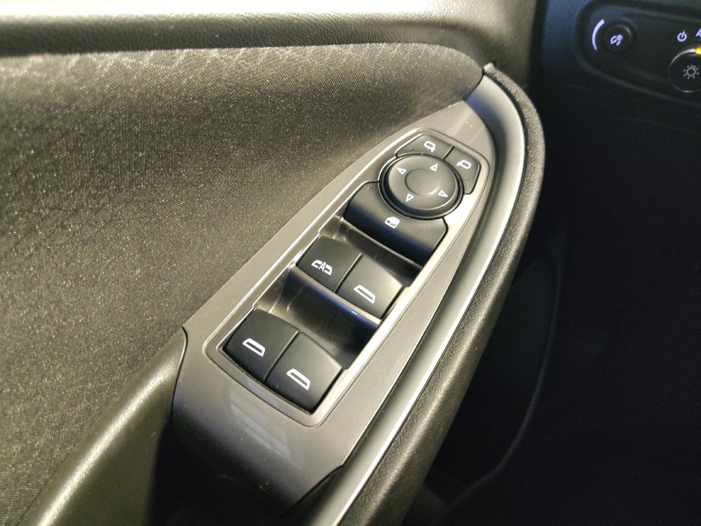 Used 2023 Chevrolet Malibu LT FWD image 27