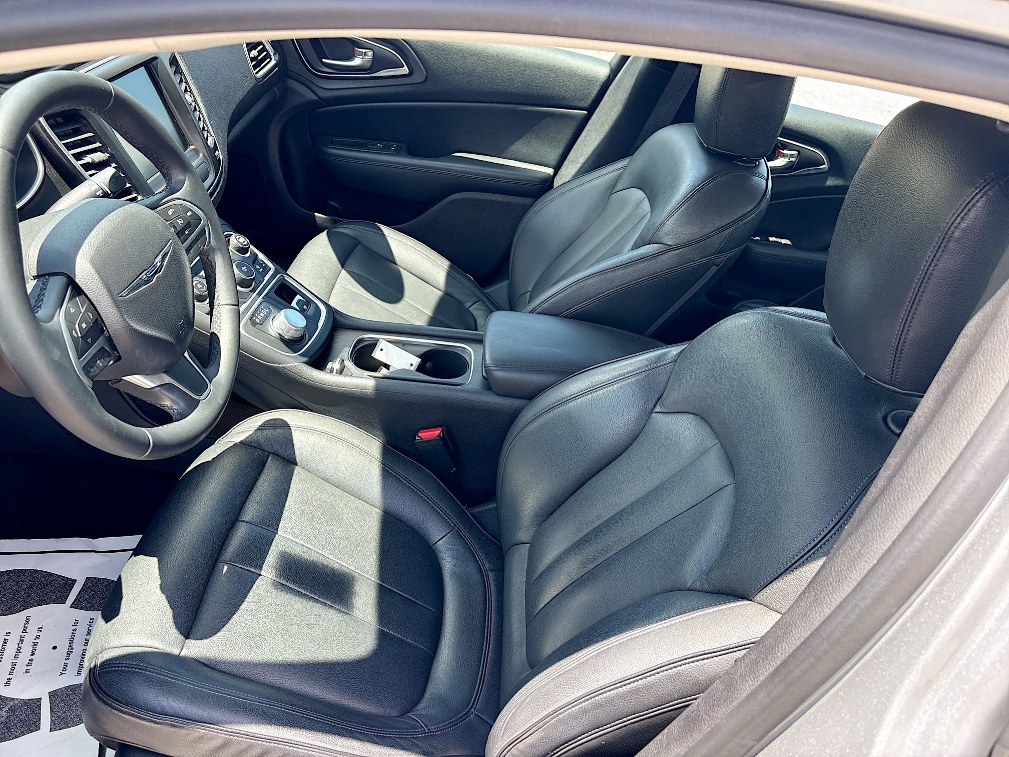 Used 2016 Chrysler 200 Limited w/ Anniversary Edition FWD image 19