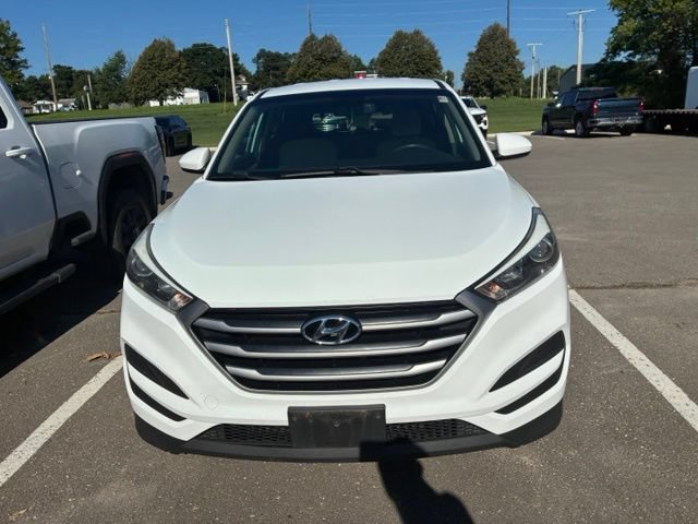 Used 2018 Hyundai Tucson SE AWD/4WD image 3
