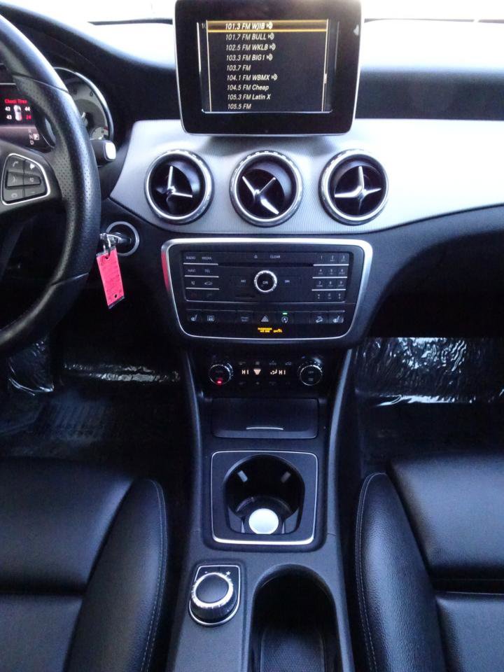 Used 2017 Mercedes-Benz GLA 250 4MATIC image 17