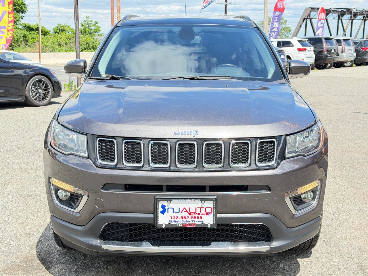 Used 2020 Jeep Compass Limited AWD/4WD image 9