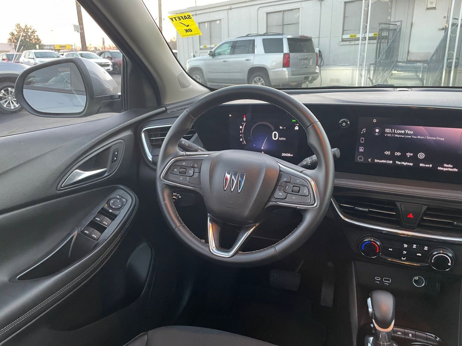 Used 2025 Buick Encore GX Preferred image 32