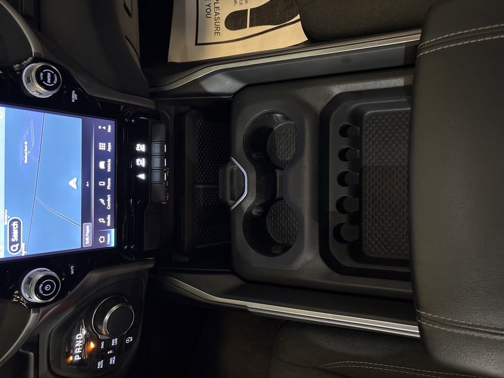 Used 2025 RAM 1500 Big Horn image 33