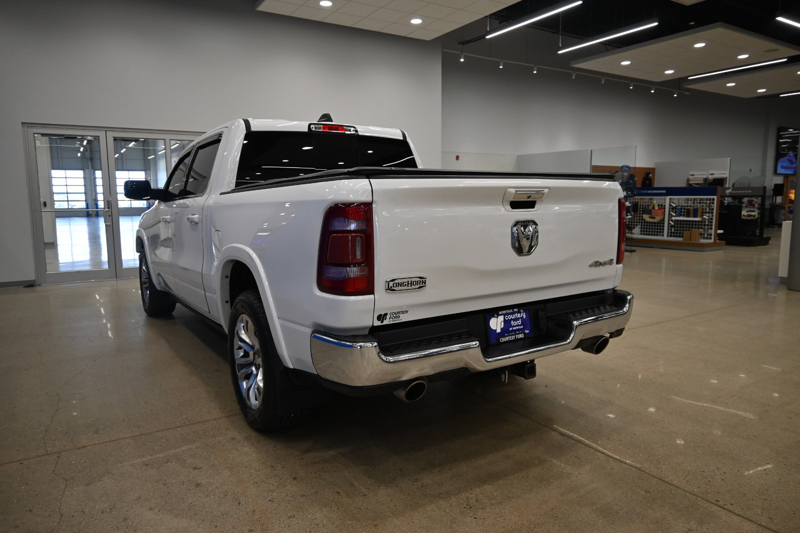 Used 2019 RAM 1500 Limited image 6