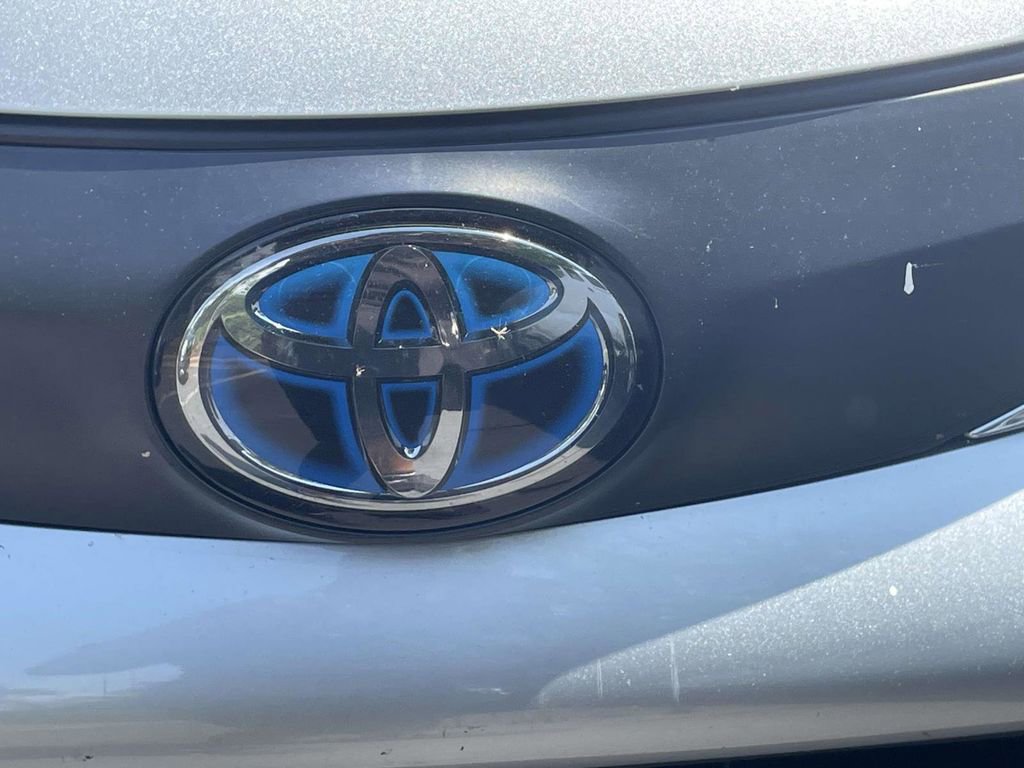 Used 2021 Toyota Sienna LE FWD image 4
