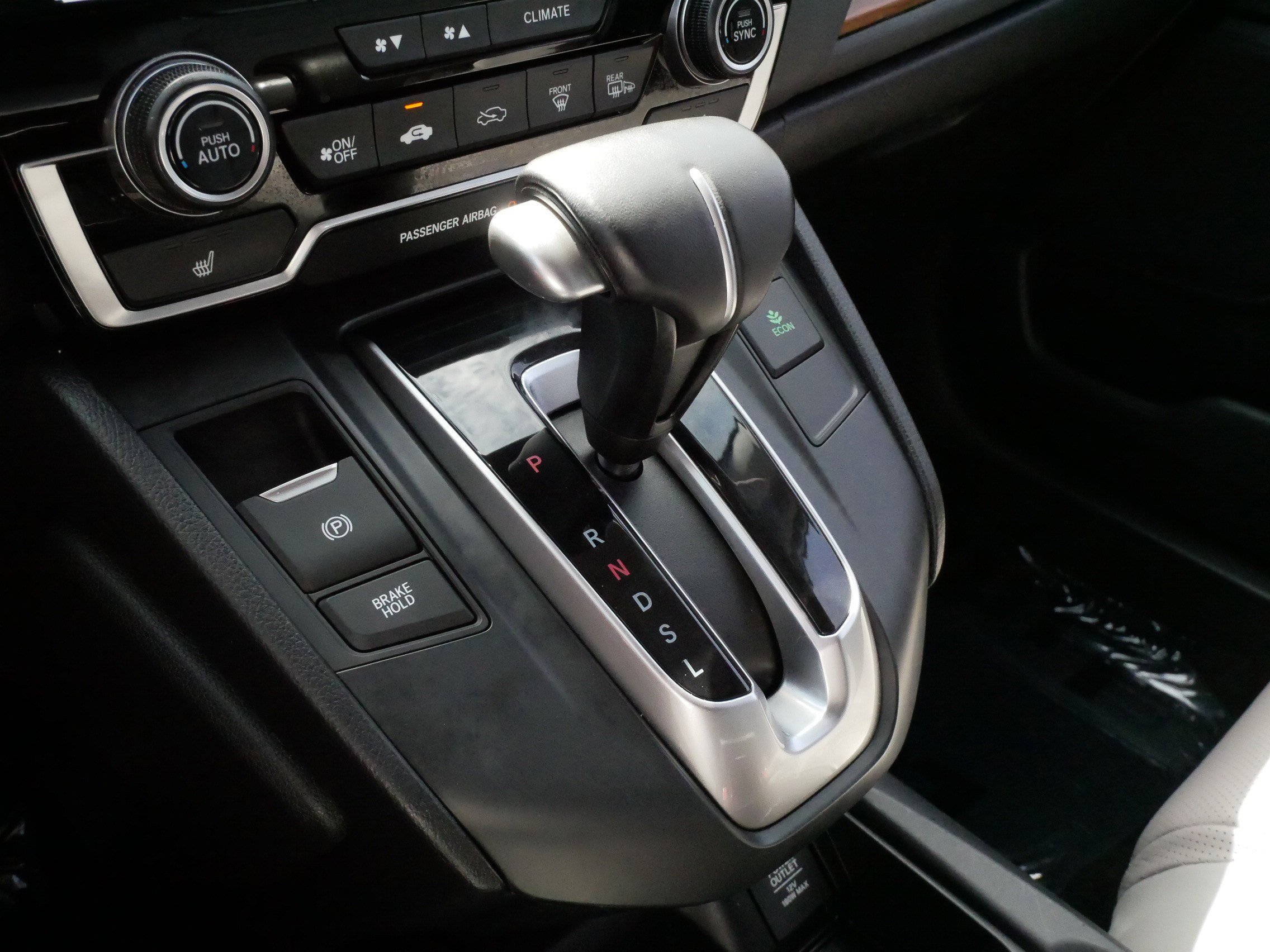 Used 2018 Honda CR-V Touring image 24