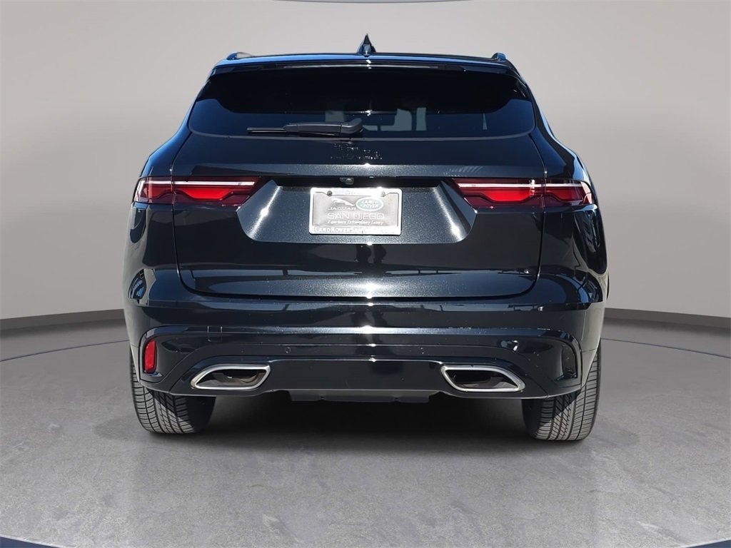 Certified 2025 Jaguar F-PACE R-Dynamic S image 6