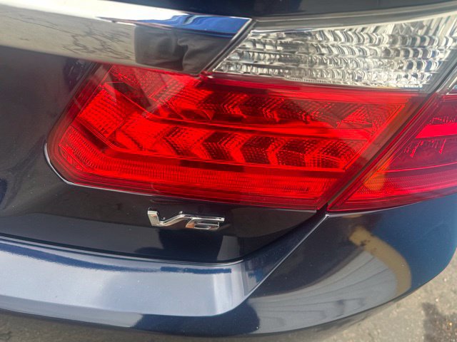 Used 2015 Honda Accord EX-L image 6