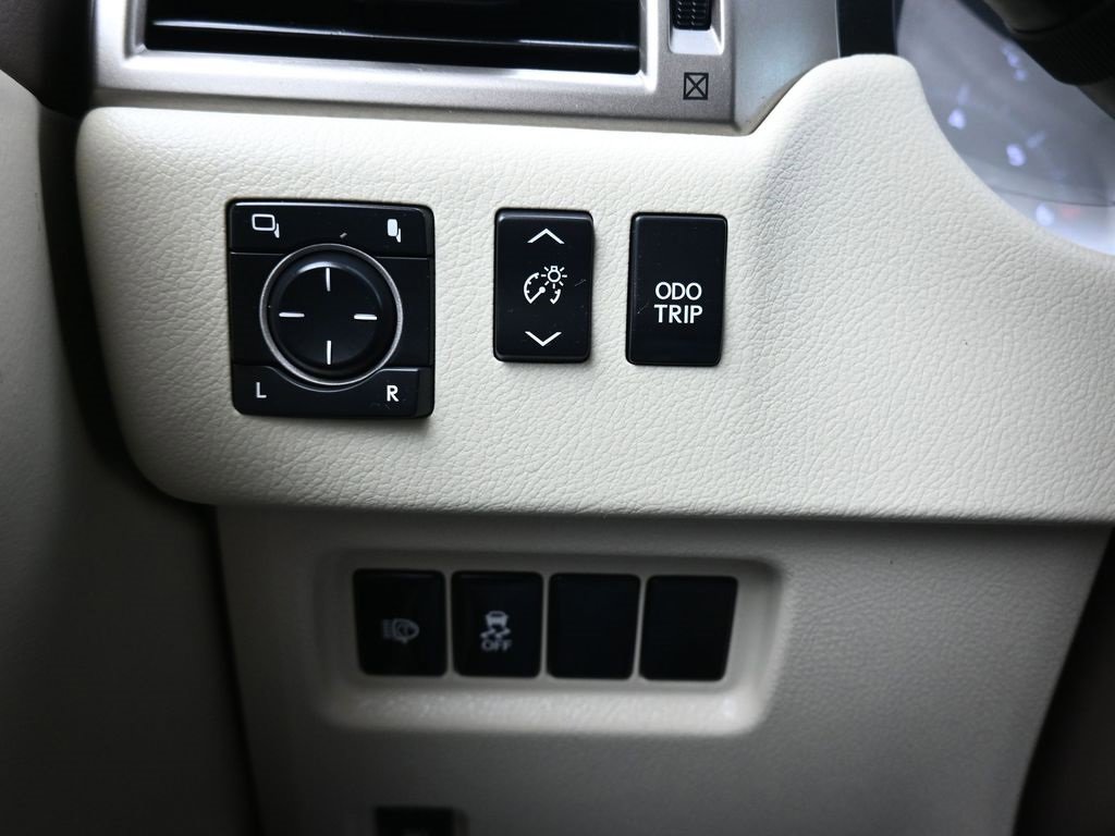 Used 2014 Lexus GX 460 image 22