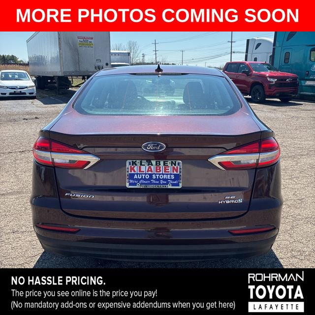Used 2019 Ford Fusion SE image 4