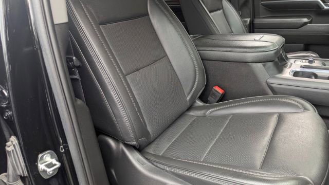 Used 2024 GMC Sierra 2500 Denali w/ Denali Reserve Package image 18
