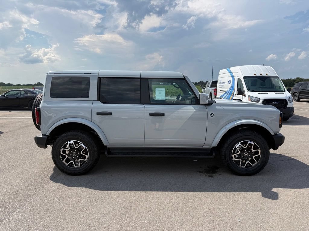 New 2026 Ford Bronco Outer Banks AWD/4WD image 34