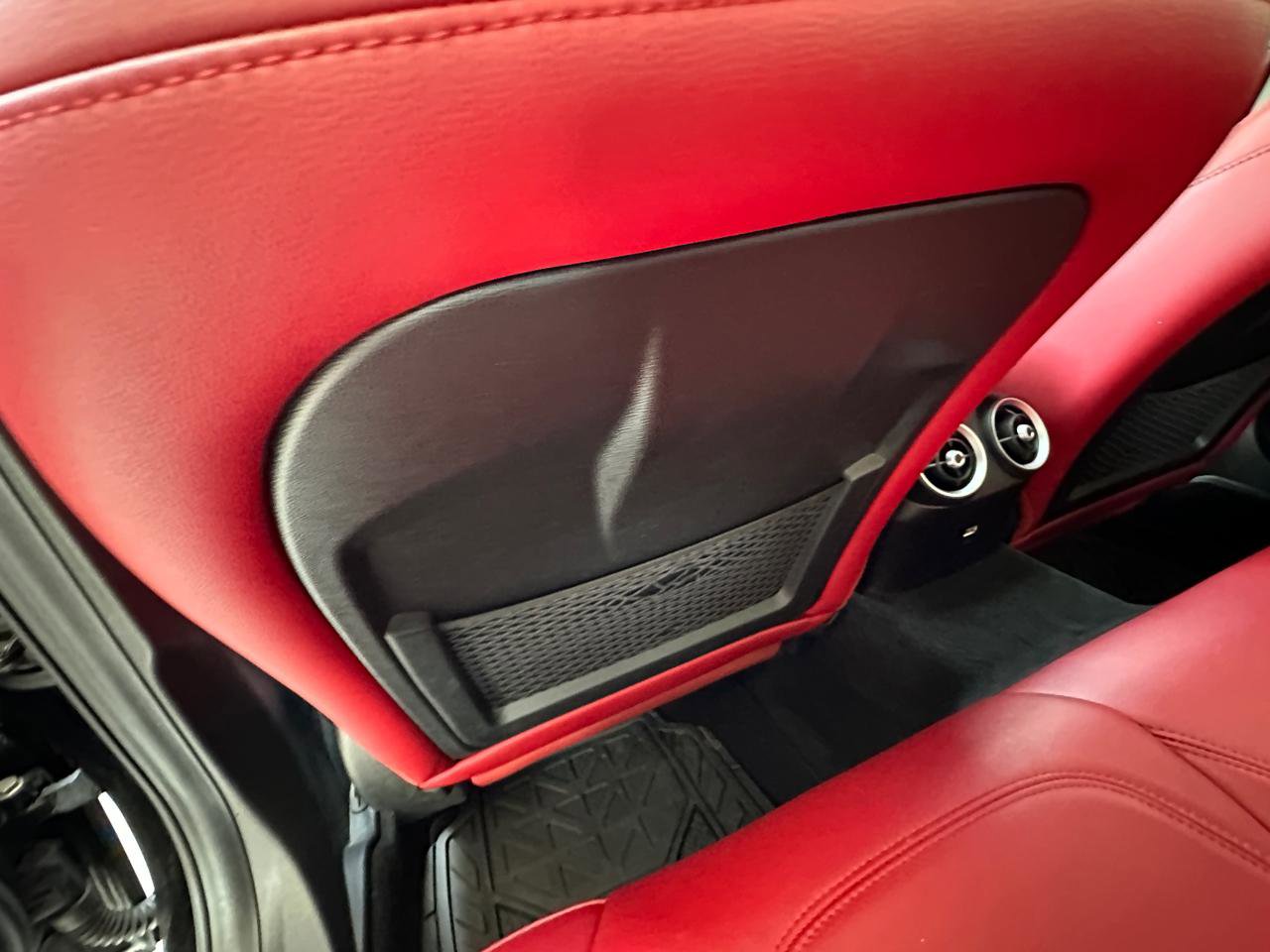 Used 2020 Alfa Romeo Giulia w/ Nero Edizione image 28