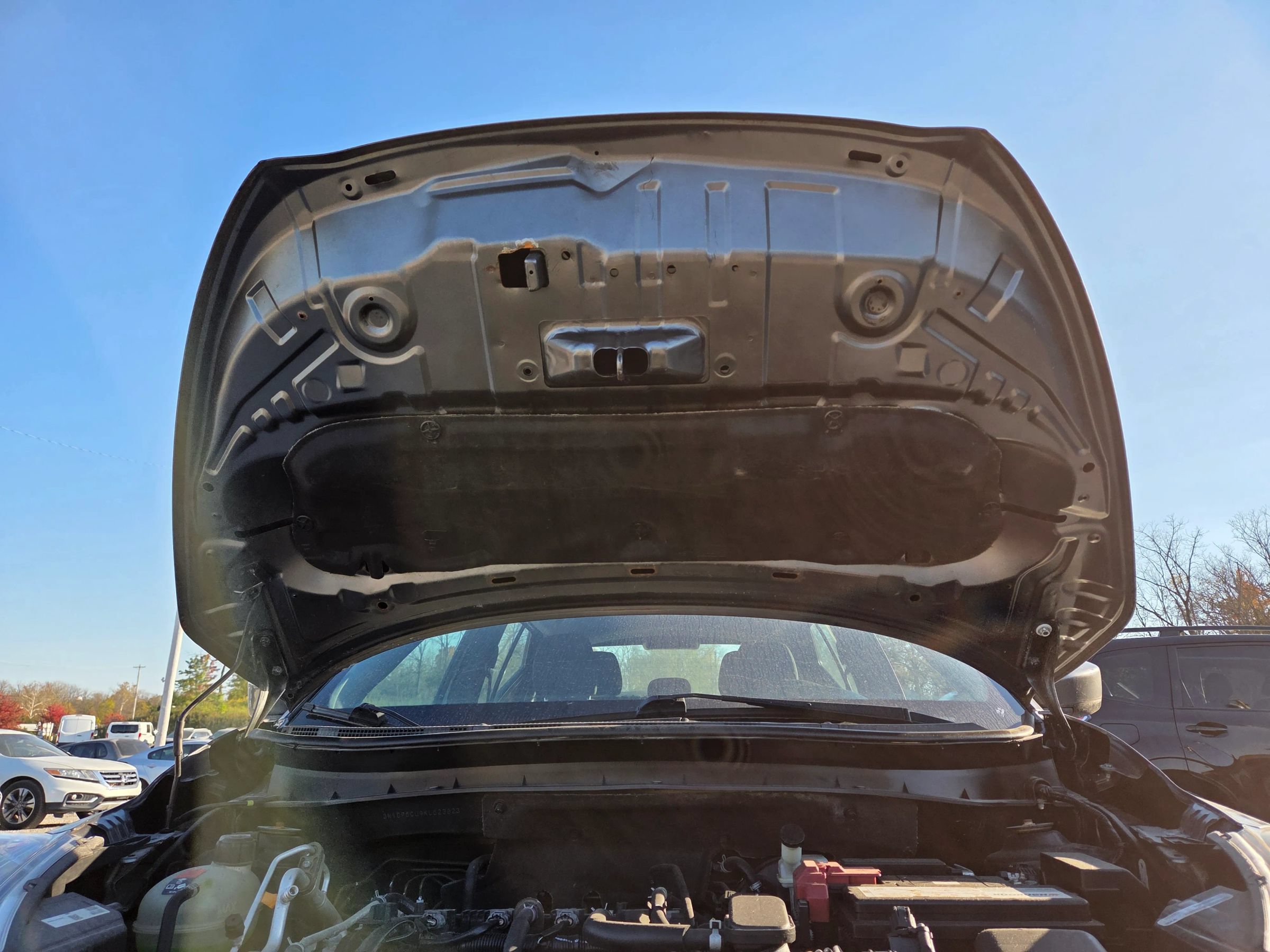 Used 2019 Nissan Kicks SV FWD image 27