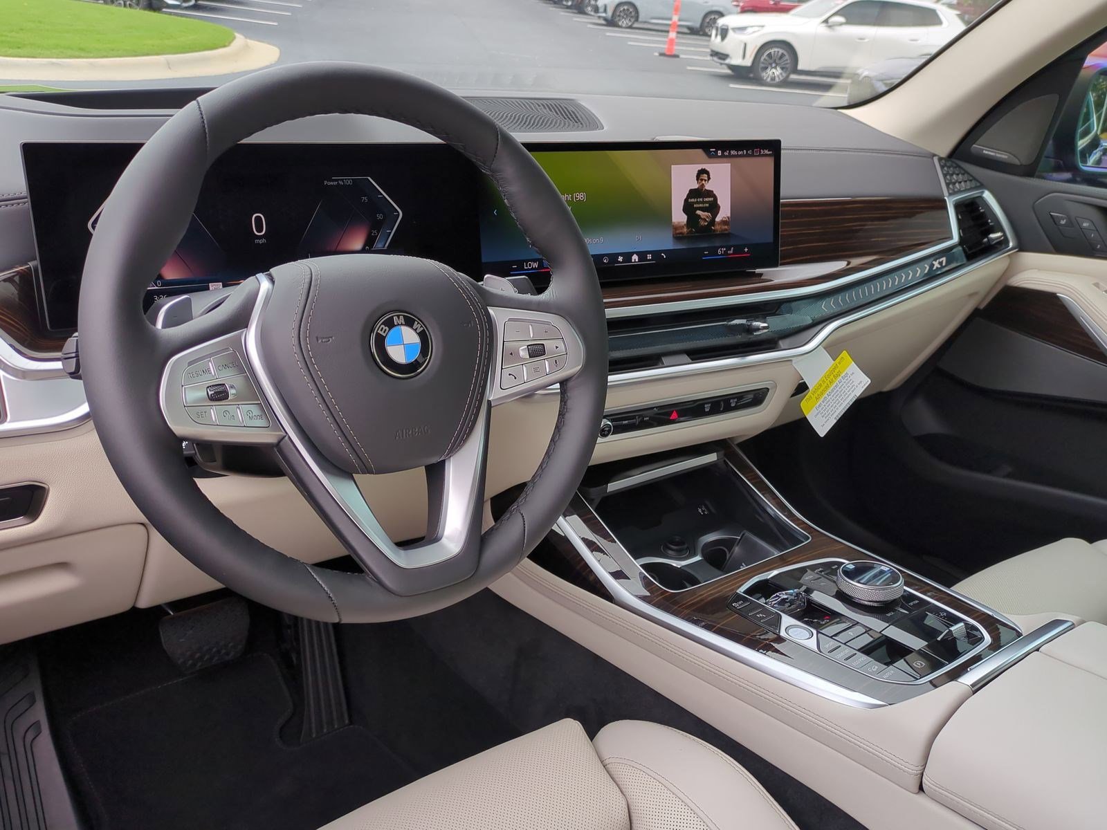 Used 2026 BMW X7 xDrive40i image 29