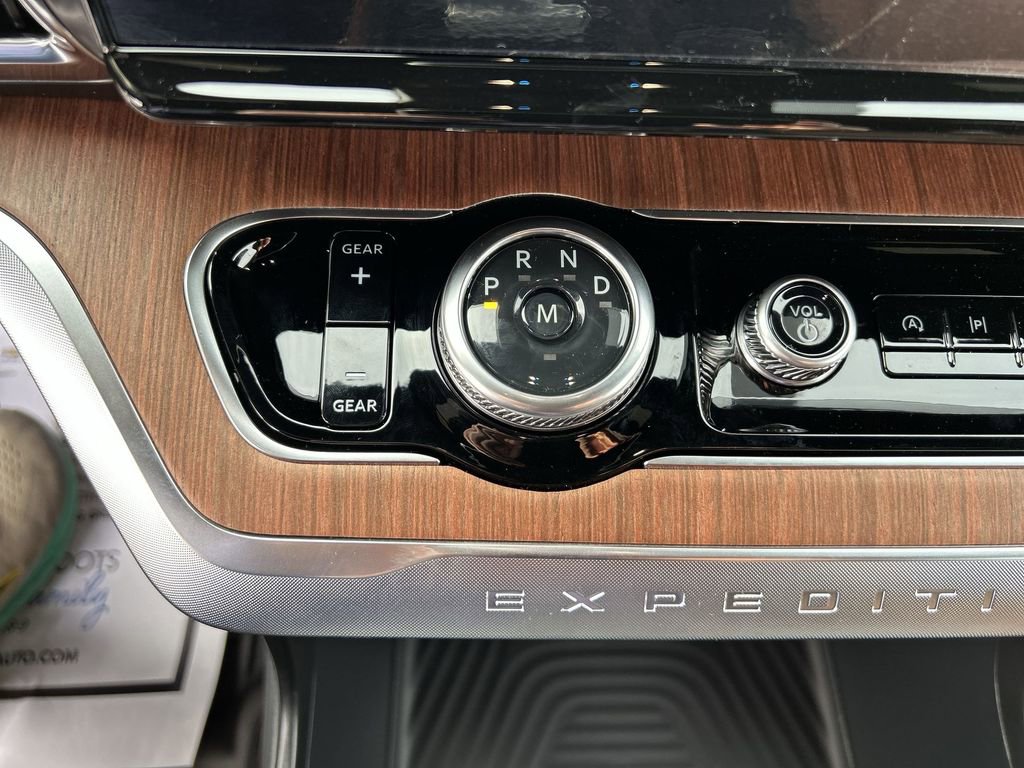 New 2026 Ford Expedition Max King Ranch image 25