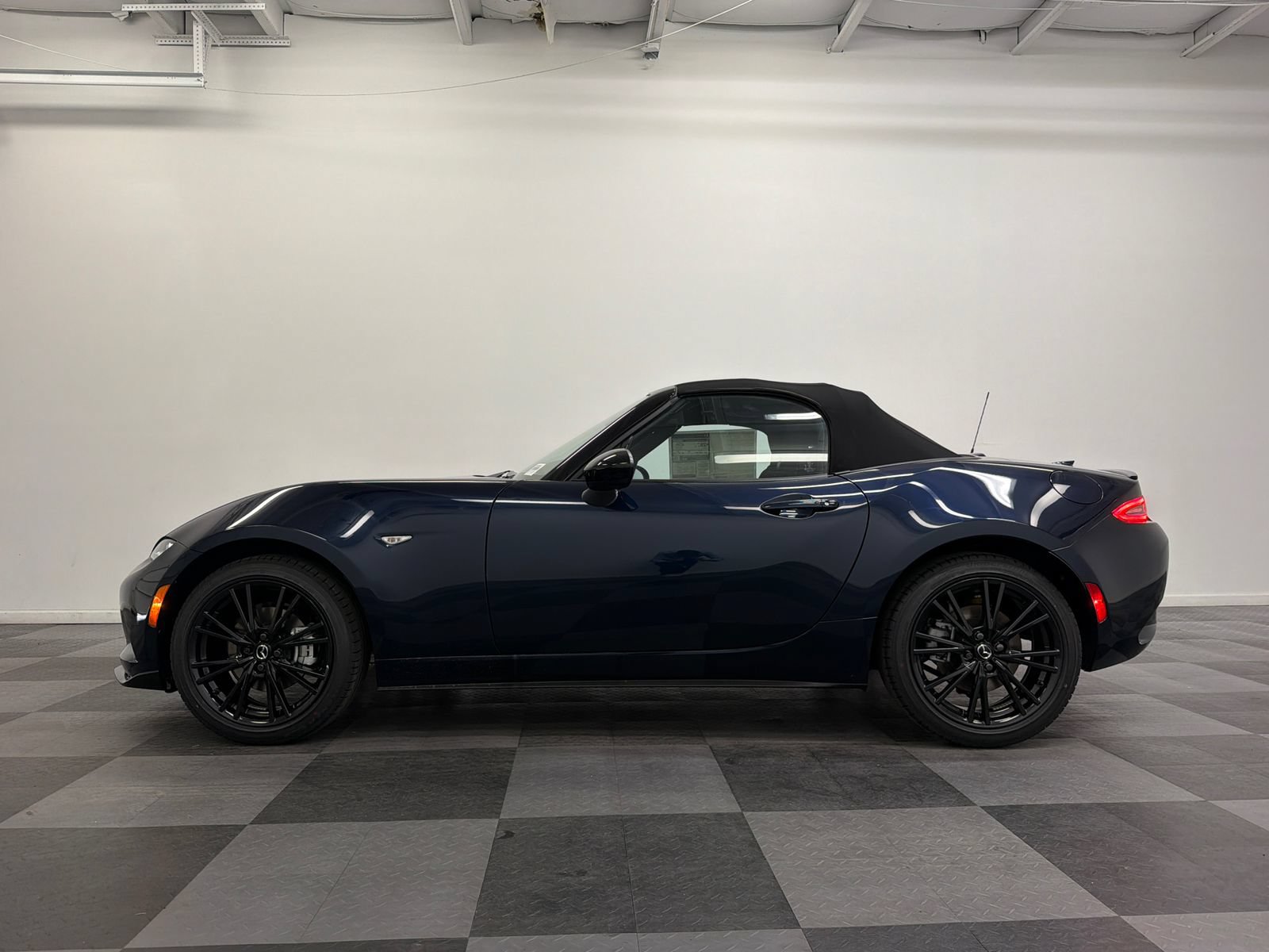 New 2026 MAZDA MX-5 Miata Club RWD image 5