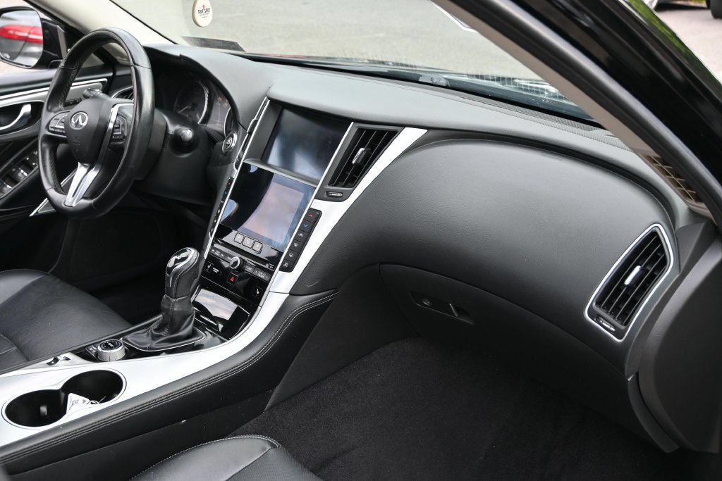 Used 2022 INFINITI Q50 Luxe w/ Cargo Package RWD image 34
