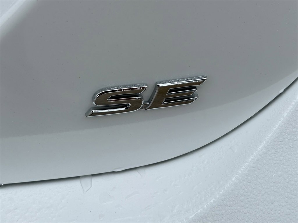 Certified 2024 Toyota Camry SE image 10