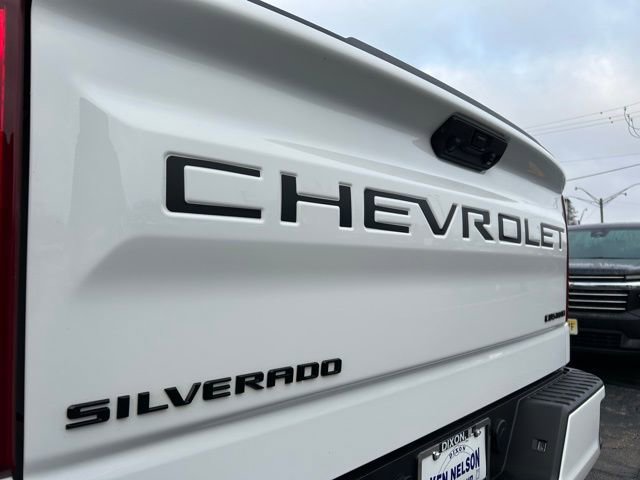 Certified 2024 Chevrolet Silverado 1500 Custom w/ LPO, Dark Essentials Package image 9
