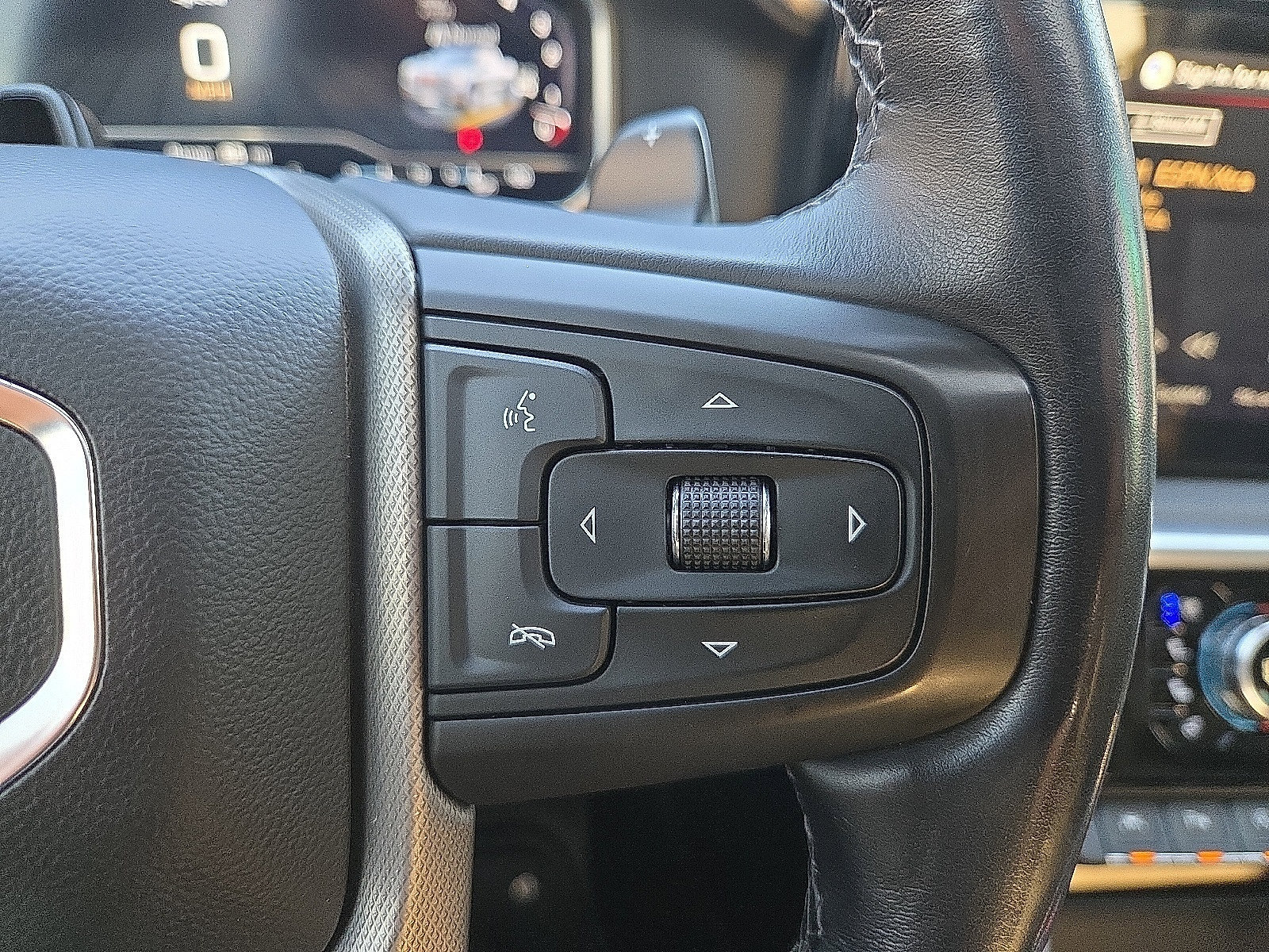 Used 2023 GMC Sierra 1500 Denali AWD/4WD image 24