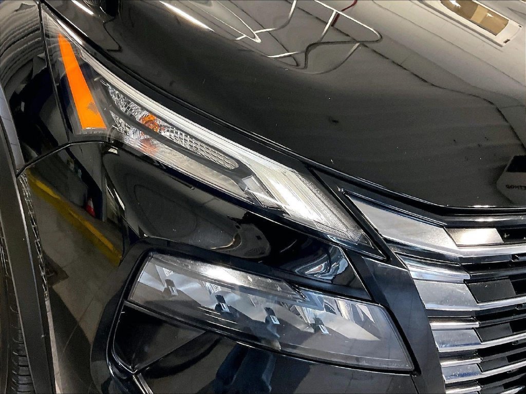 Certified 2024 Nissan Rogue S AWD/4WD image 32