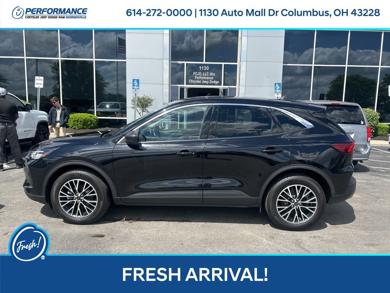 Used 2023 Ford Escape Active w/ Tech Pack #1 AWD/4WD image 8