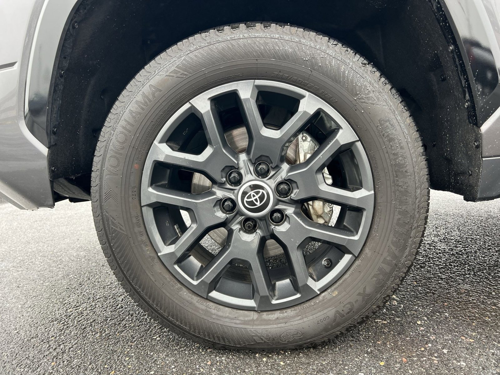 Used 2024 Toyota Tundra Platinum image 12