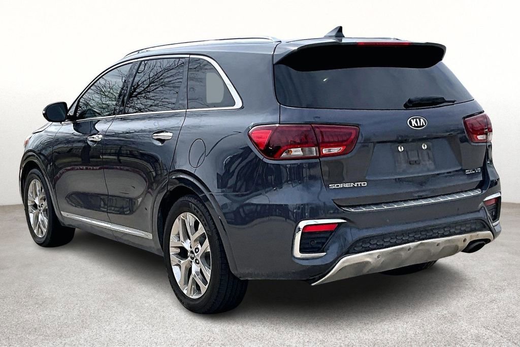 Used 2019 Kia Sorento SX image 2