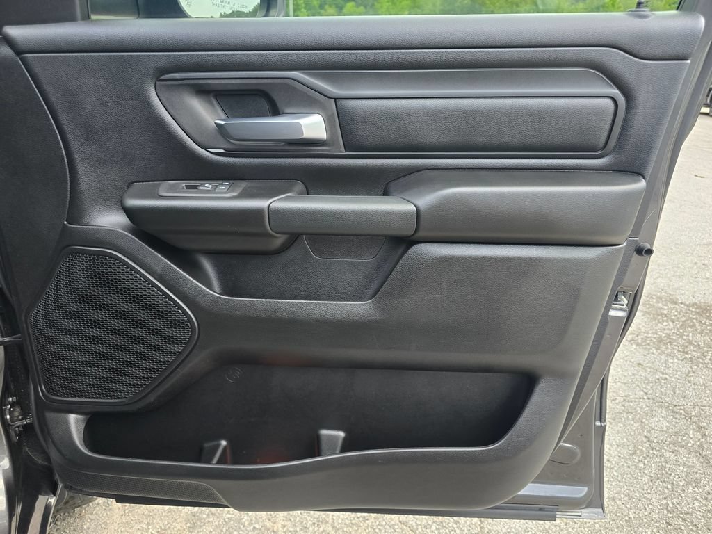 Used 2025 RAM 1500 Warlock AWD/4WD image 45