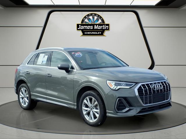 Used 2023 Audi Q3 2.0T Premium image 3
