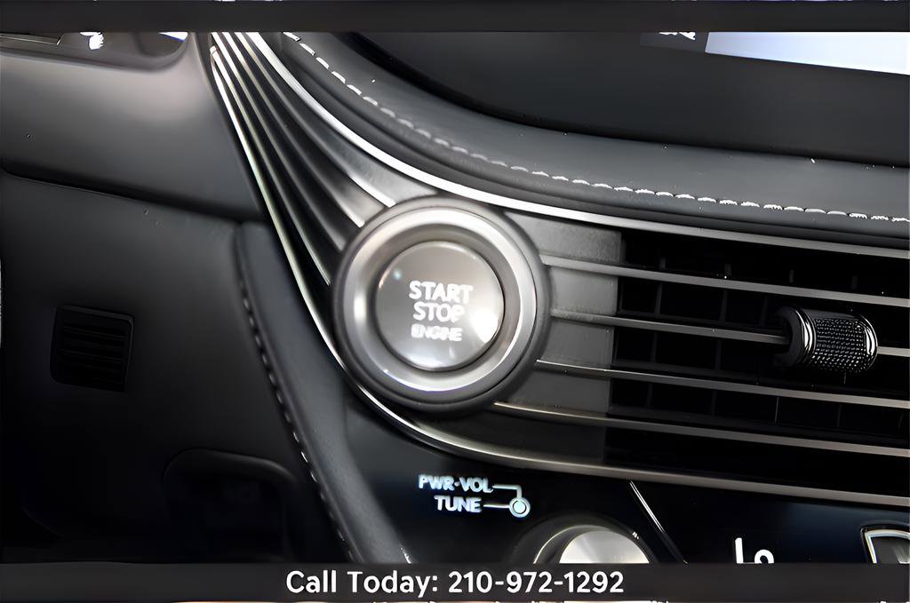 Used 2022 Lexus LS 500 RWD image 10