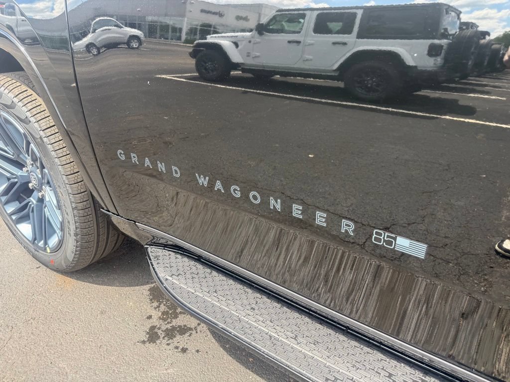 New 2026 Jeep Grand Wagoneer 4WD image 10