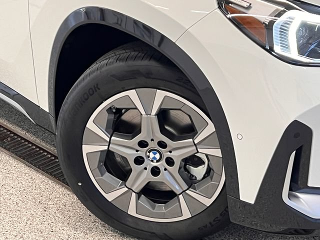 New 2026 BMW X1 xDrive28i w/ Convenience Package AWD/4WD image 11