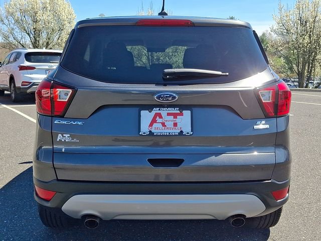 Used 2019 Ford Escape SE FWD image 5