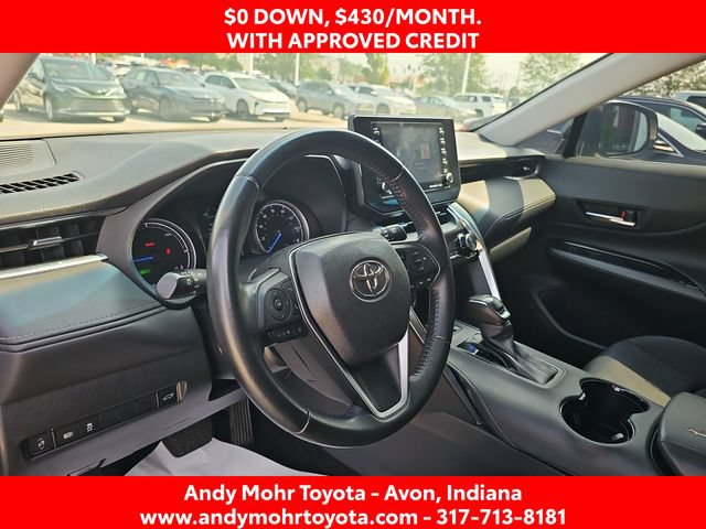 Used 2021 Toyota Venza LE AWD/4WD image 9