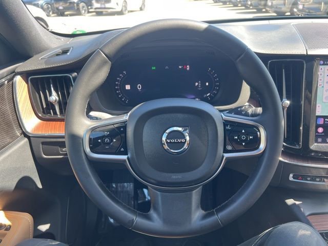 Certified 2023 Volvo XC60 B5 Ultimate w/ Protection Package AWD/4WD image 30