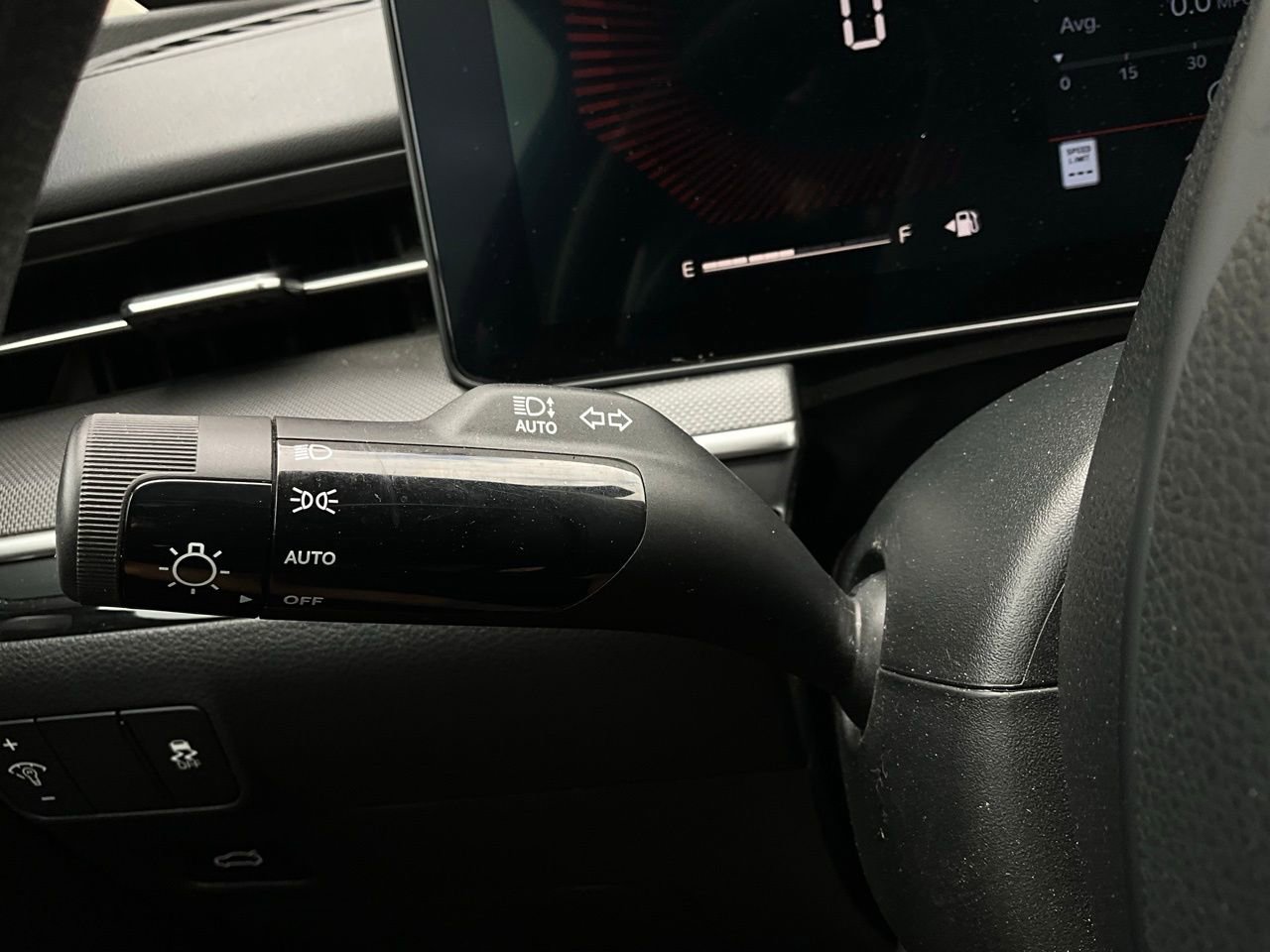 Used 2025 Kia K5 LXS image 37