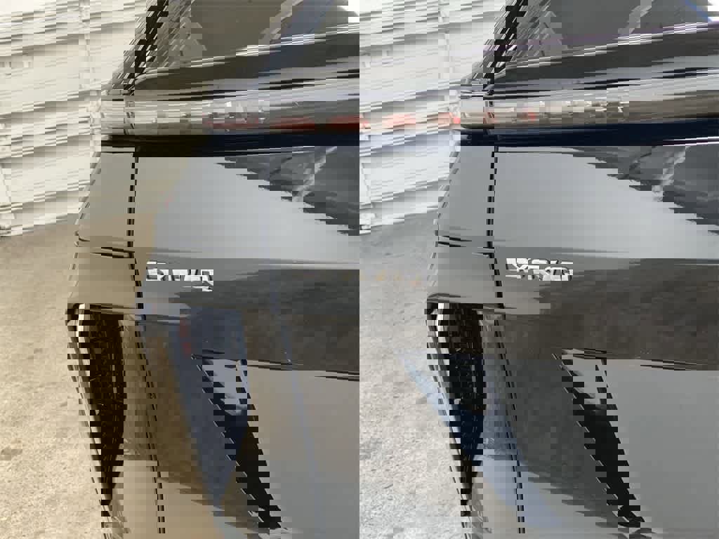 Certified 2024 Cadillac Lyriq Luxury w/ Nappa Leather Package image 10