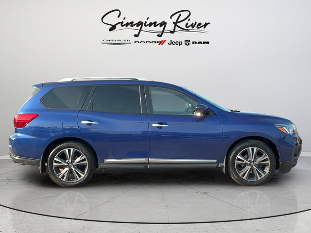 Used 2019 Nissan Pathfinder Platinum FWD image 8