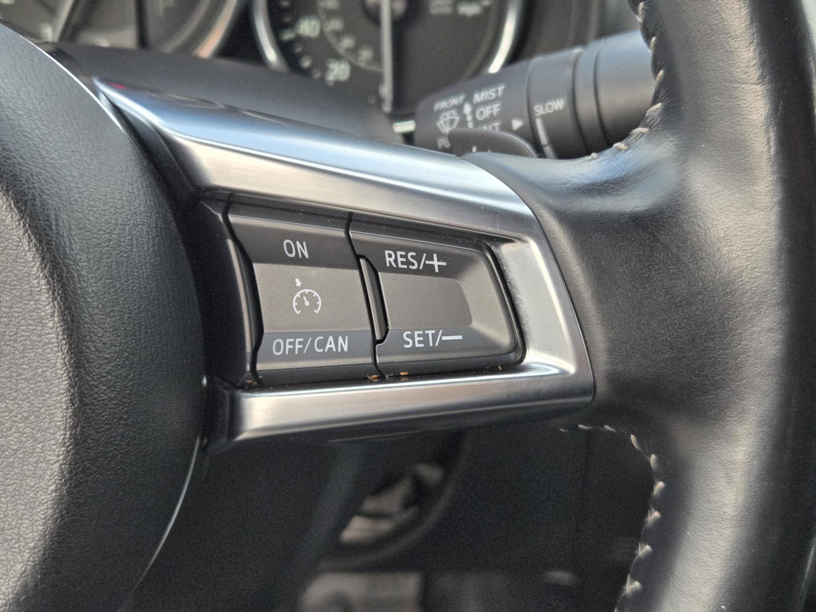Used 2020 MAZDA MX-5 Miata RF Club RWD image 17