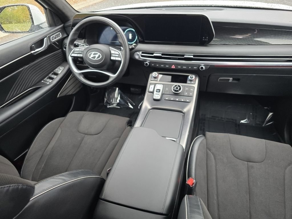 Used 2024 Hyundai Palisade Calligraphy image 23
