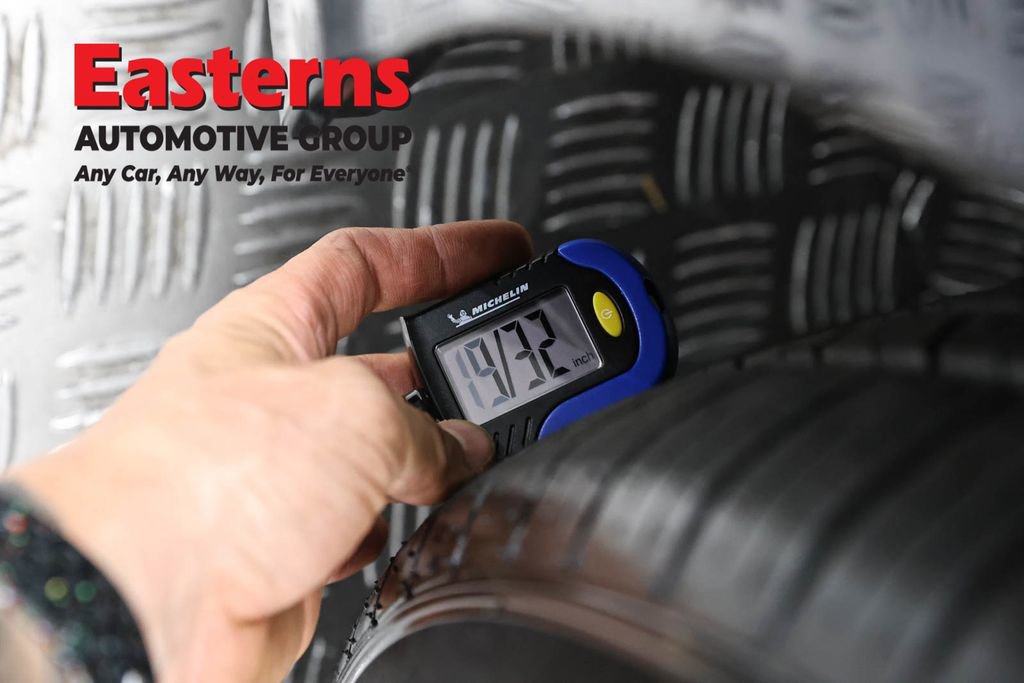 Used 2021 Toyota Camry SE FWD image 27