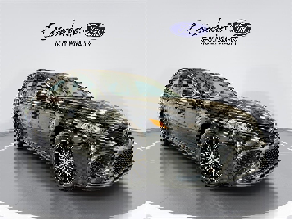 Used 2024 Toyota Camry SE