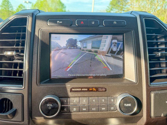 Used 2020 Ford Expedition Limited image 12